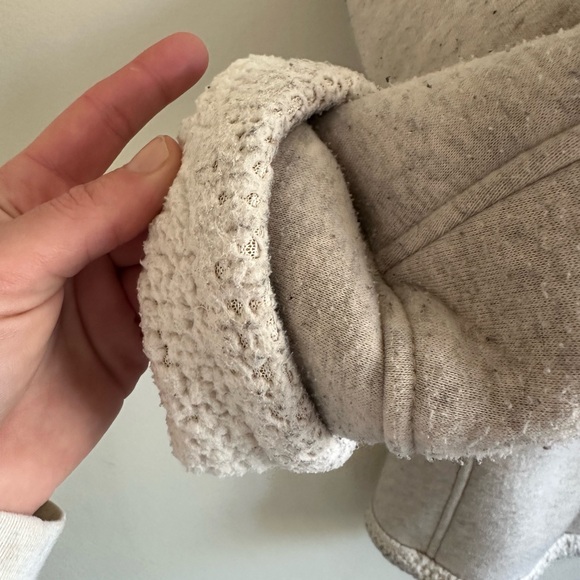 Weatherproof Cozy Jacket - Picture 10 of 13